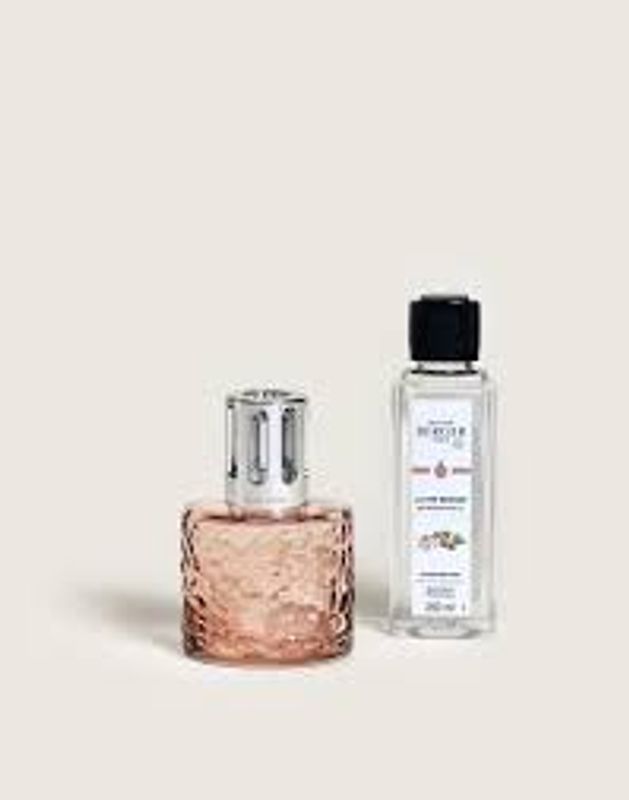 MB Gavesett Miragee Nude