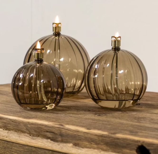 Hovedbilde Peri Oljelampe Rund Elegant Champagne Small